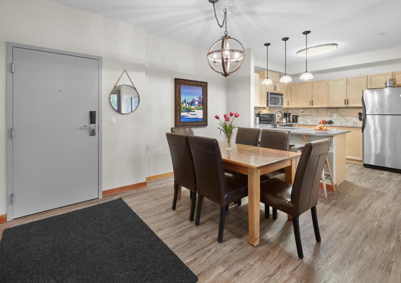 Newly Renovated Grizzly Lodge, Spacious 3Br 2Ba With Open Pool, Hot Tub キャンモア エクステリア 写真